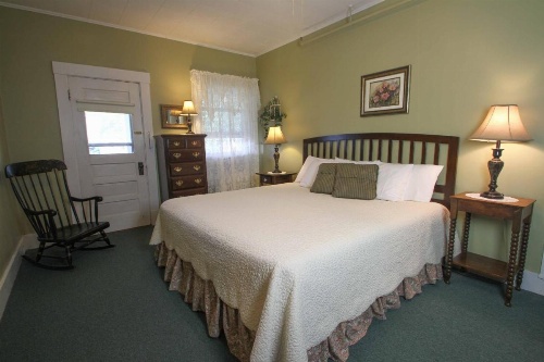 Fullerton Inn & Restaurant image 14